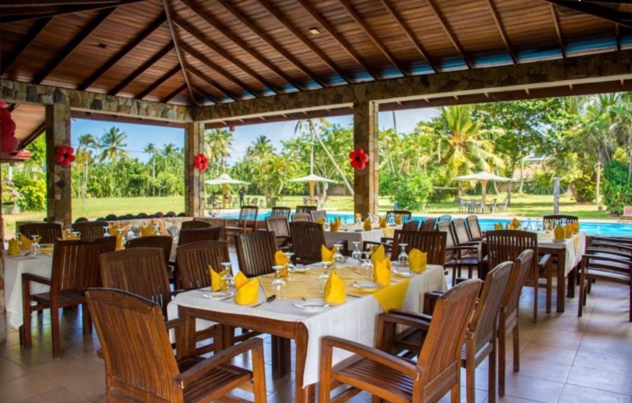 River View Banquet & Resort Wadduwa Ngoại thất bức ảnh