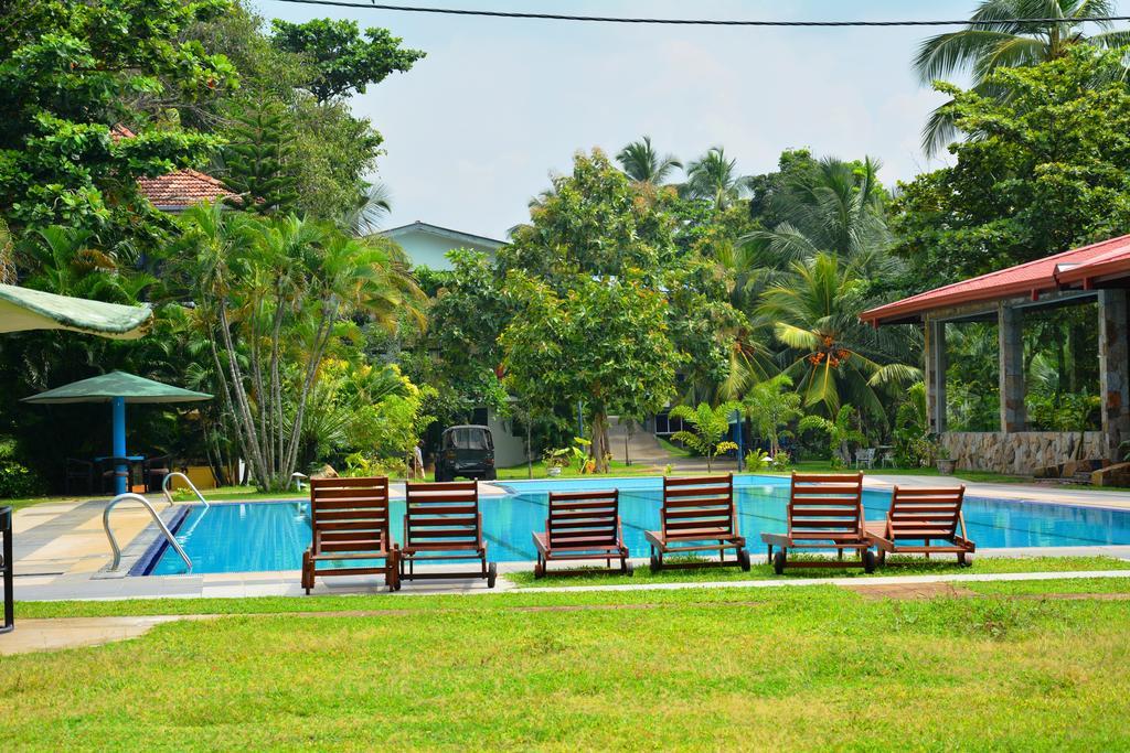 River View Banquet & Resort Wadduwa Ngoại thất bức ảnh