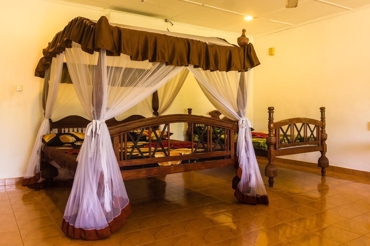 River View Banquet & Resort Wadduwa Ngoại thất bức ảnh