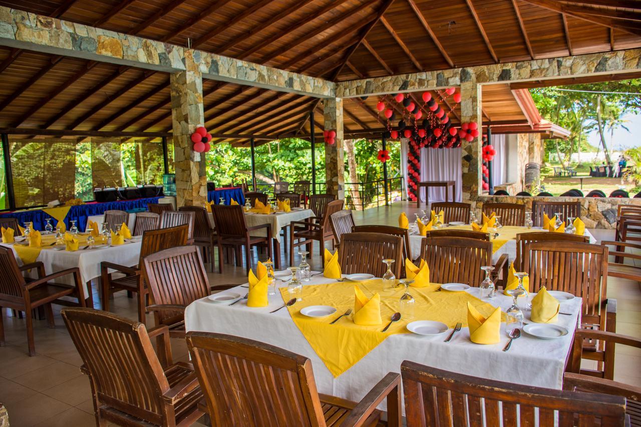 River View Banquet & Resort Wadduwa Ngoại thất bức ảnh