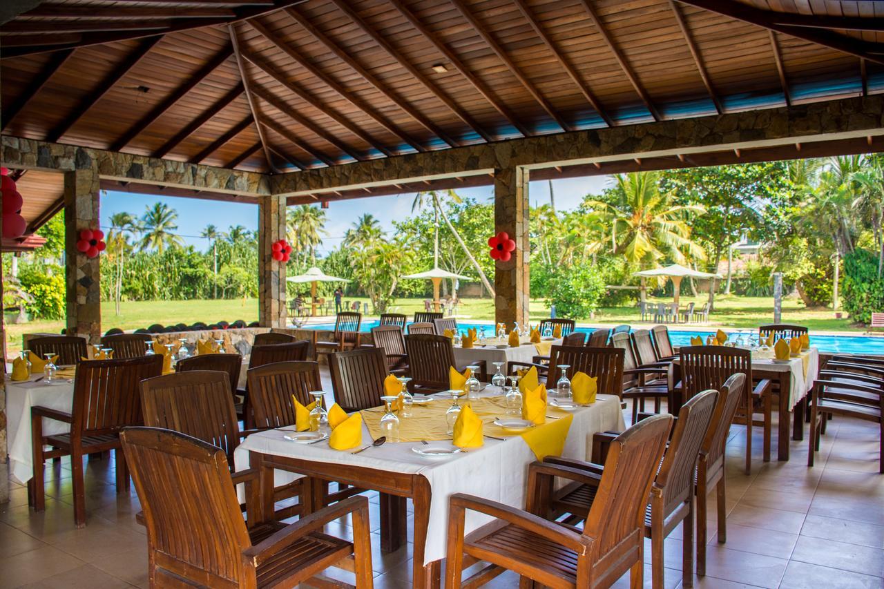 River View Banquet & Resort Wadduwa Ngoại thất bức ảnh